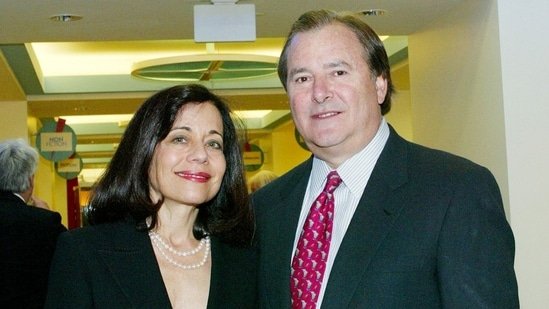 How a $6.2 Billion Fortune Turned Into Debt