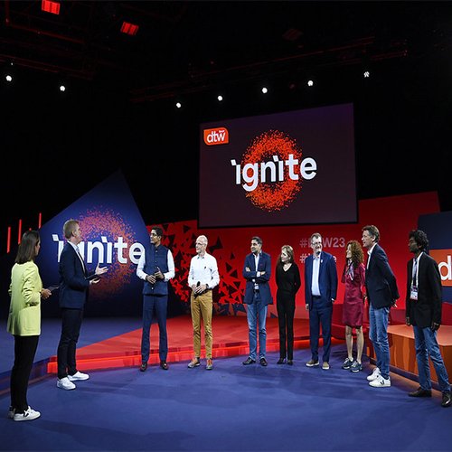 Jio and TM Forum open first Innovation Hub in Mumbai with Gen AI, LLM and ODA projects underway to accelerate industry growth