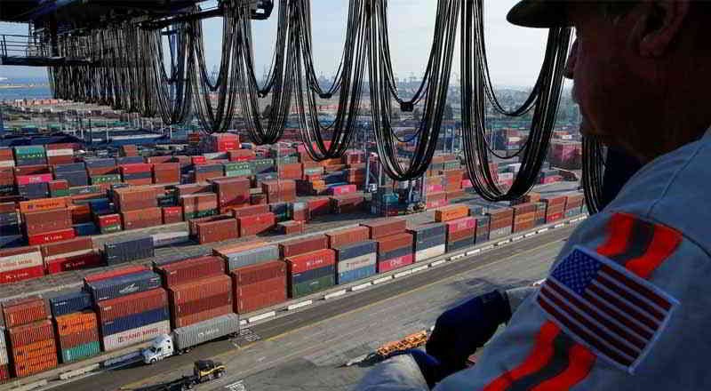 U.S. trade deficit declines in 2019 for the first time in six years