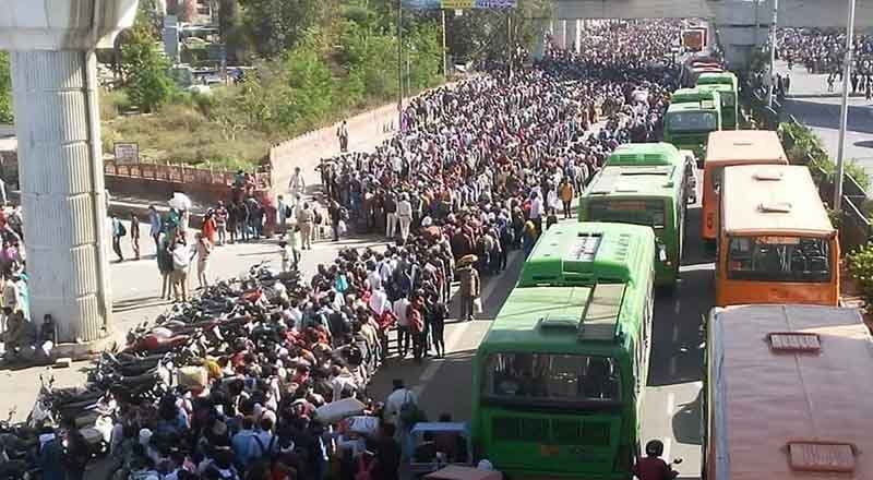 Lockin-lockout : The Tragedy Of A Long March In The Times of Corona