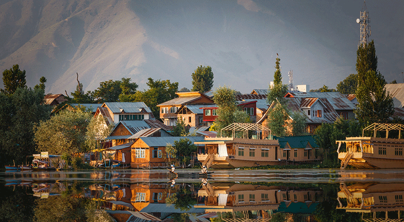 Dubai to build infrastructure in Jammu and Kashmir, signs an accord with India