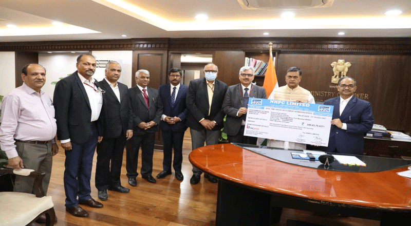 NHPC pays final dividend of Rs 249.44 Crore to Government of India for FY 2020-21